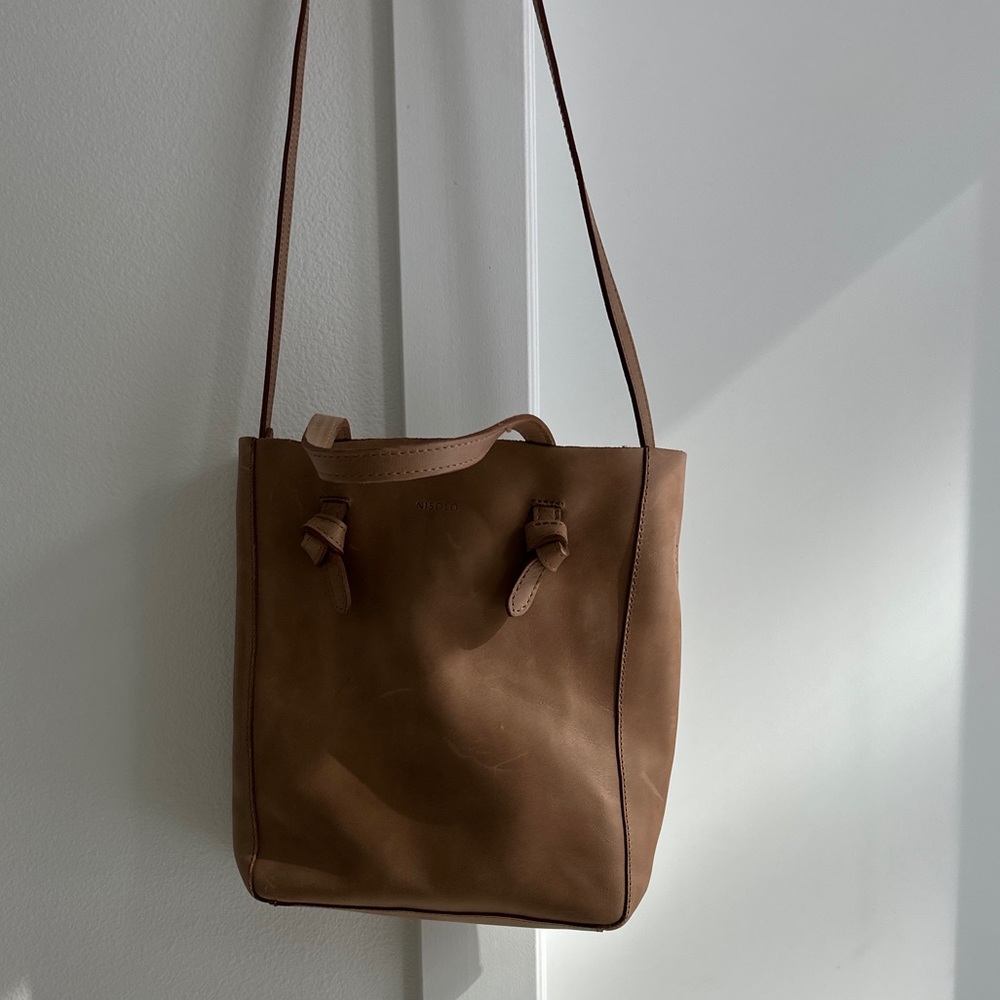 Nisolo Leather Bag